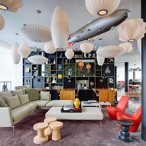 citizenM Paris Charles de Gaulle Airport